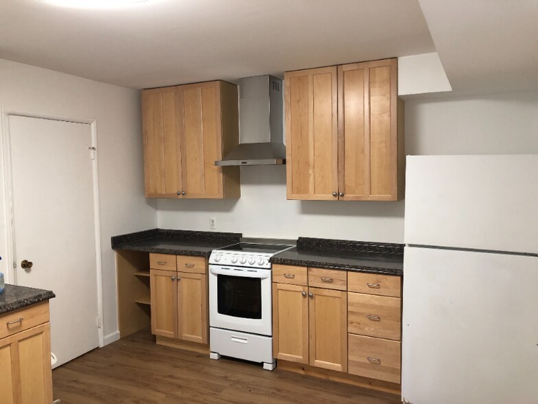 Primary Photo - 2267 Glenmore Terrace