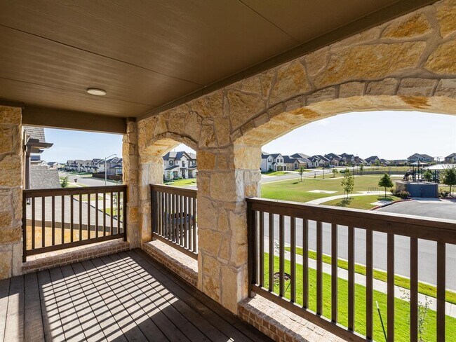 Building Photo - 3814 Riardo Dr