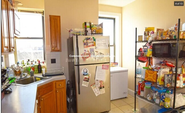 Building Photo - 17 Highgate St