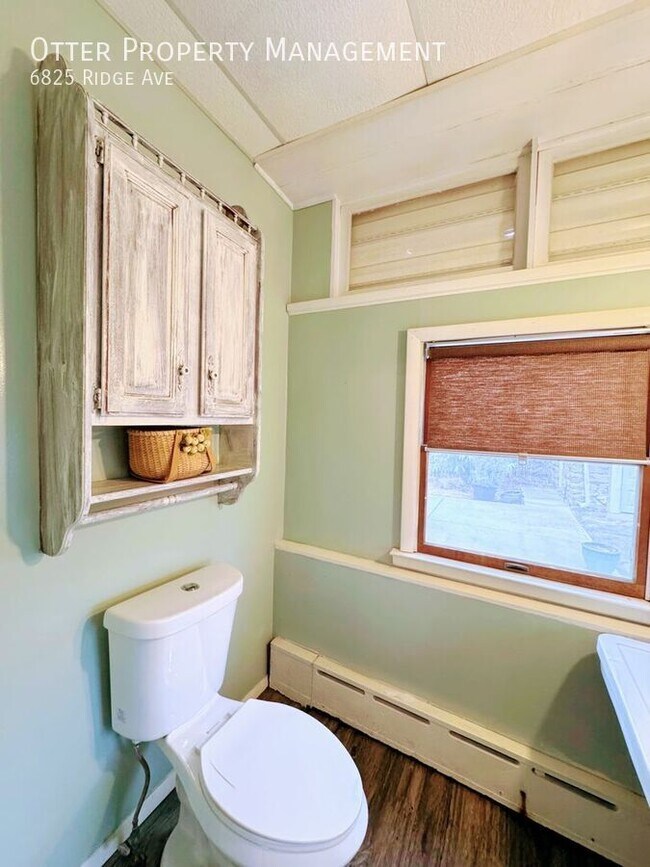 Building Photo - 6825 Ridge Ave