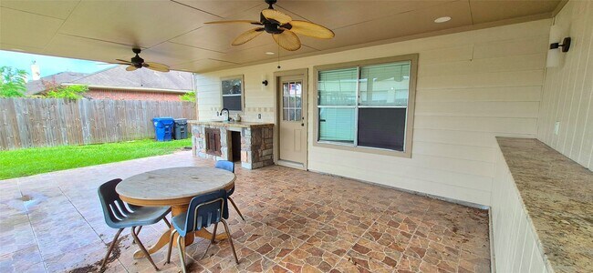 Building Photo - 17518 Wild Willow Ln