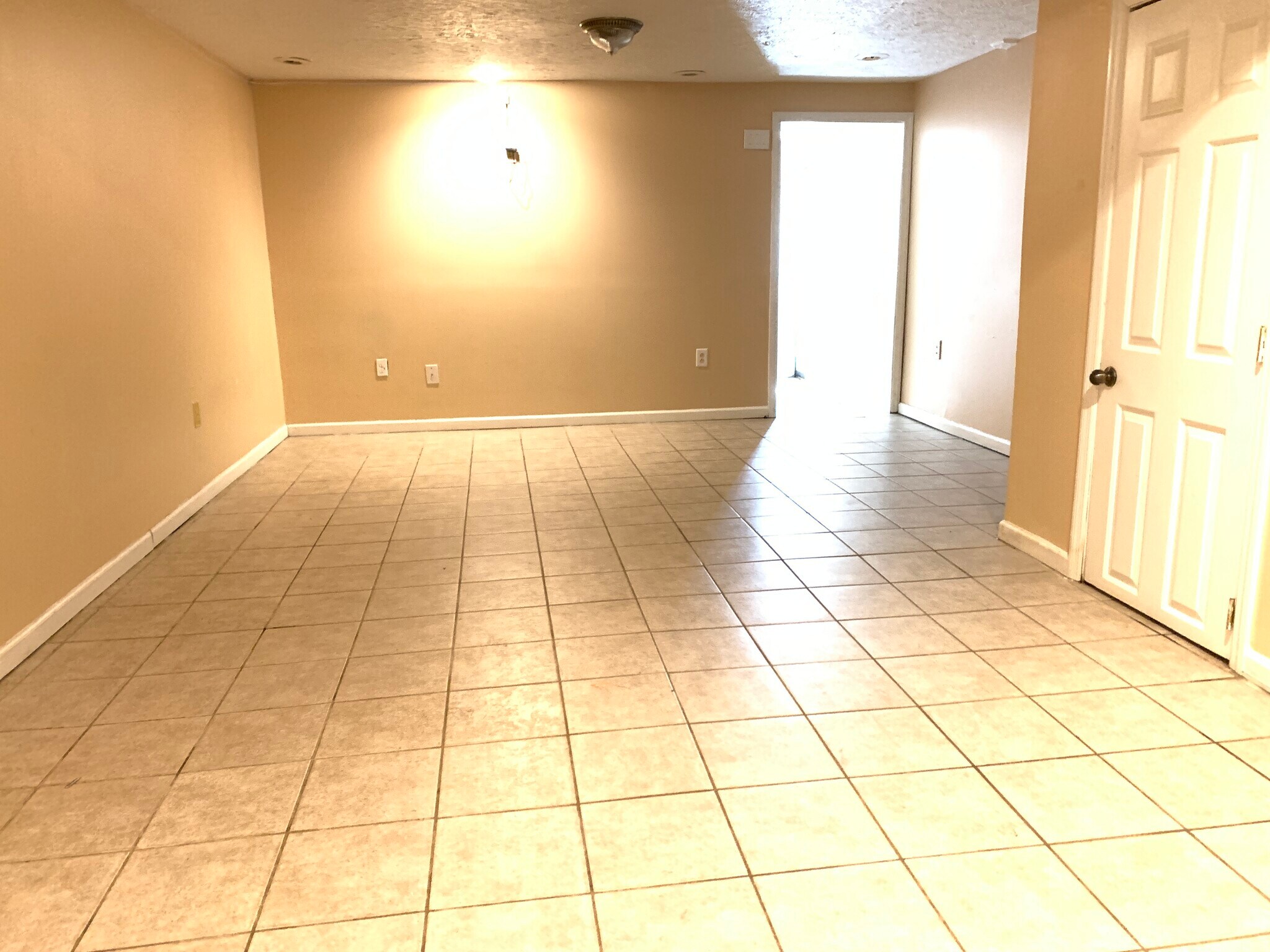Building Photo - 3229 Catskill Ct
