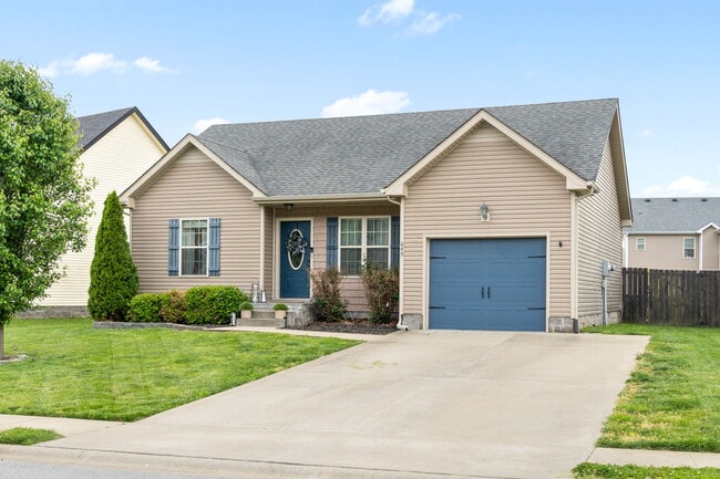 Building Photo - 649 Fox Hound Dr