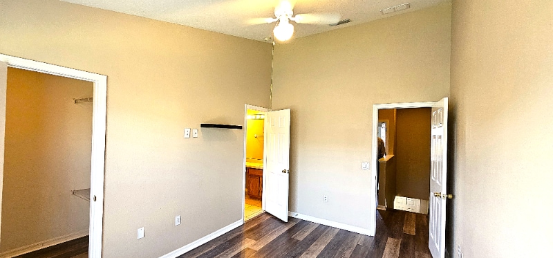 Building Photo - 8775 Christie Dr