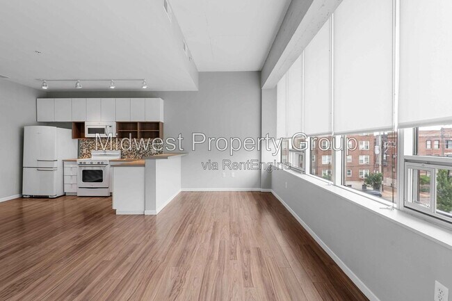 Building Photo - 4100 Lindell Blvd