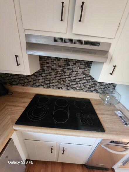 Building Photo - 8109 Concho Rd