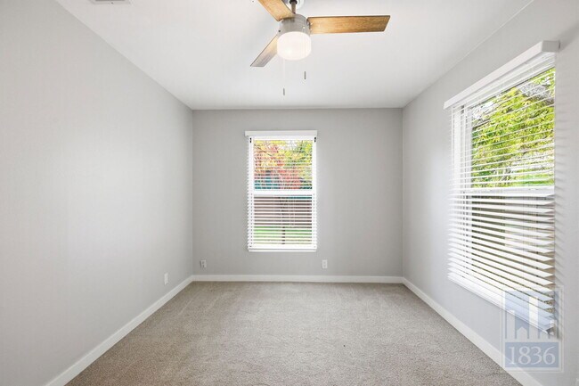 Building Photo - 5308 Overbrook Dr