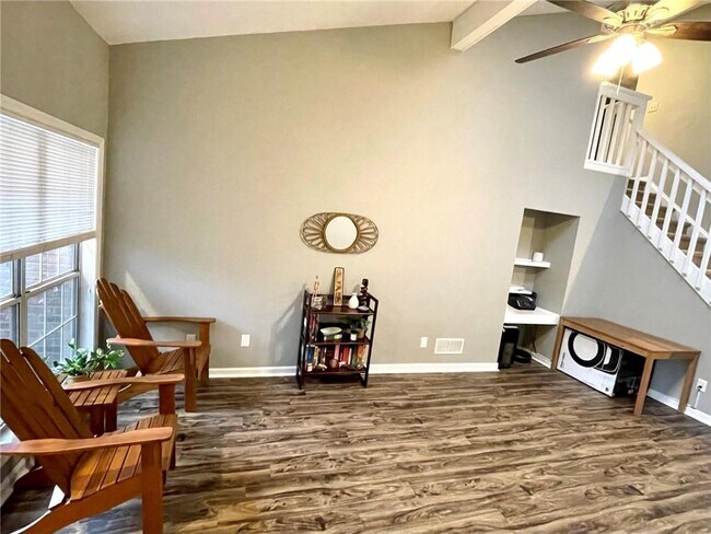 Building Photo - 4148 Fawn Ct NE