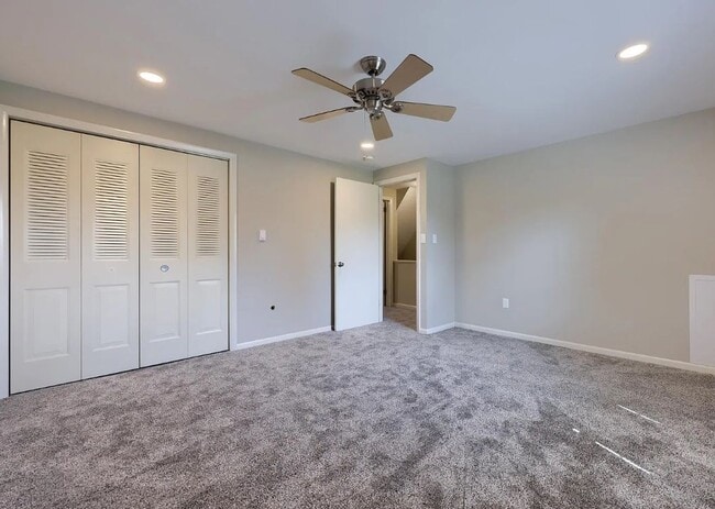 Building Photo - 131 Highview Dr