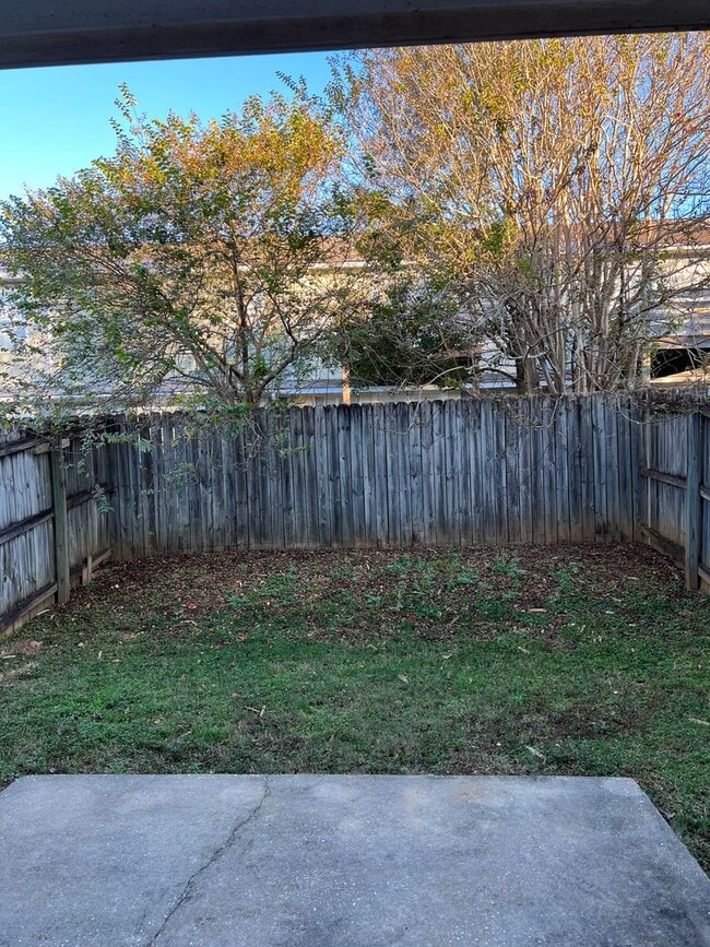 Building Photo - 123 Woodberry Dr