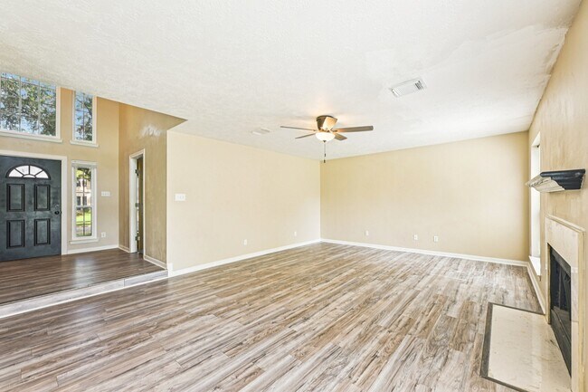 Building Photo - 10410 Springland Ct