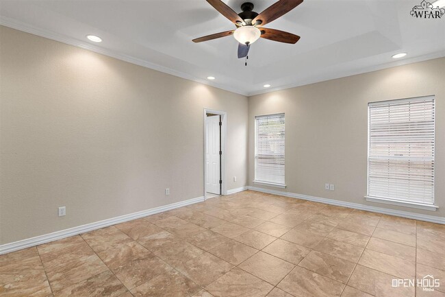 Building Photo - 5405 Blazing Star Ln