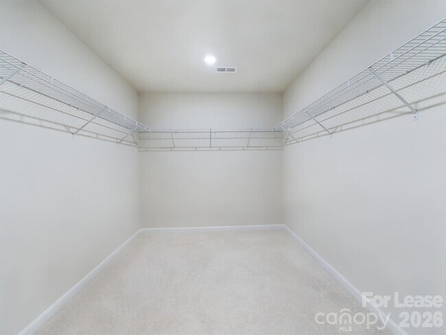 Building Photo - 3040 Whipcord Dr