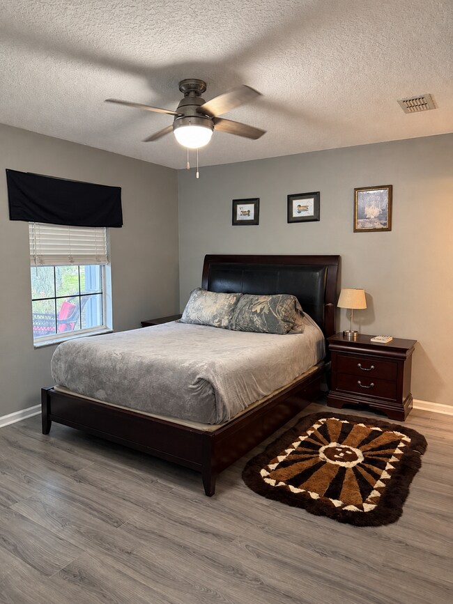 Building Photo - 663 Dallas Cir