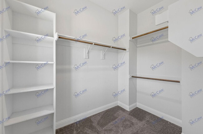 Building Photo - 807 Ponds Edge Ln