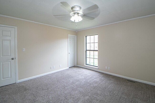 Building Photo - 329 Northridge Dr