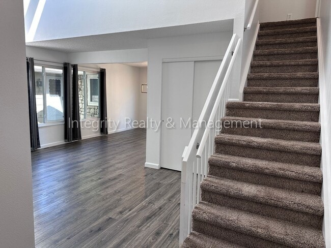 Building Photo - 3860 S Atchison Way