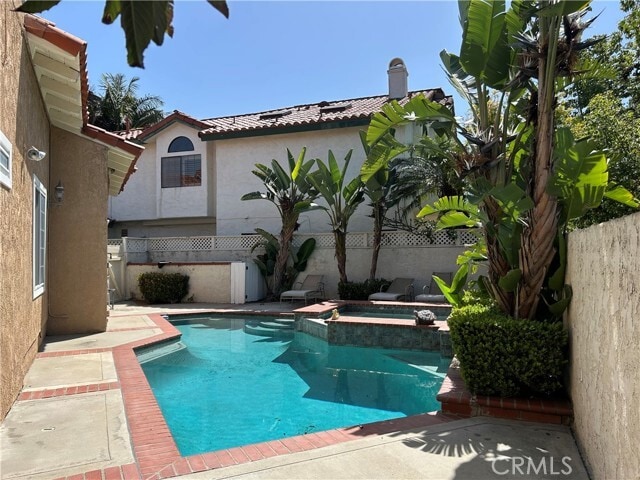 Building Photo - 14 Vicksburg