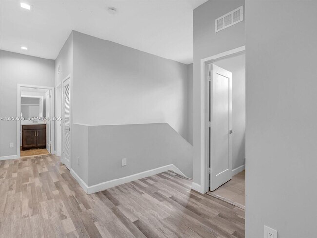 Building Photo - 4920 Whispering Way