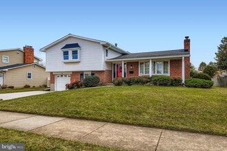 Building Photo - 119 E Padonia Rd