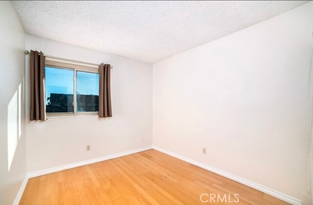 Building Photo - 3868 Chelsea Dr