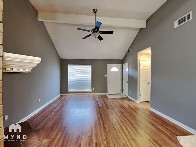 Building Photo - 1234 Grange Way Dr