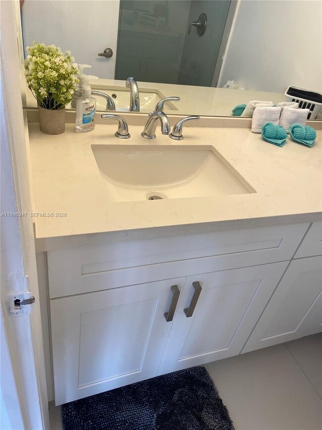 Building Photo - 7904 West Dr