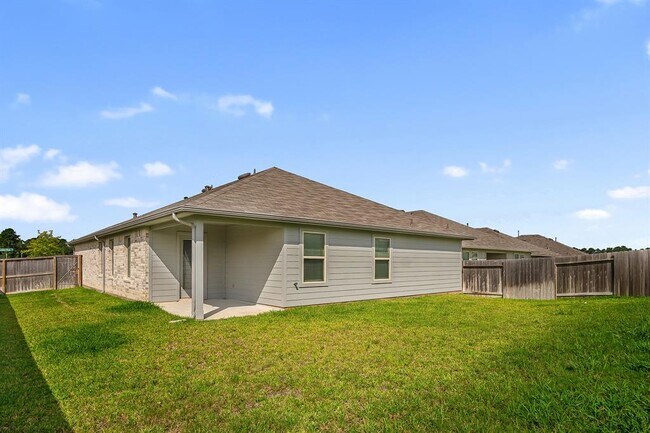 Building Photo - 15002 Eastern Wood Rd