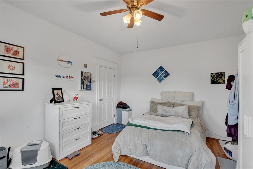 Primary Photo - 98 Cypress St