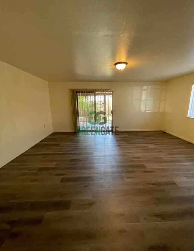 Building Photo - 1708 Castilla Way