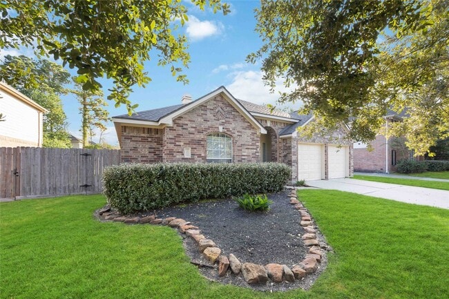 Building Photo - 15018 Summer Knoll Ln