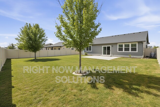 Building Photo - 6376 E Payson Dr