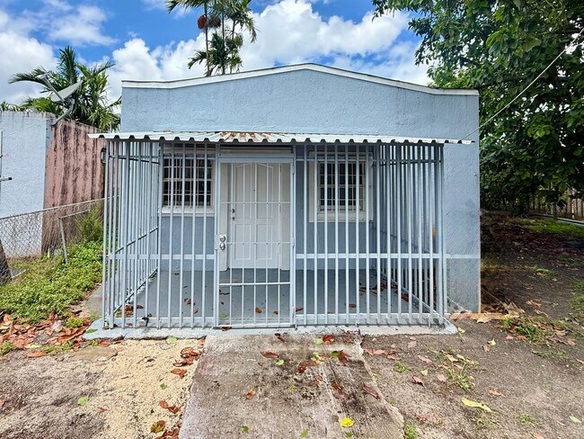 Building Photo - 1345 NW 55th St