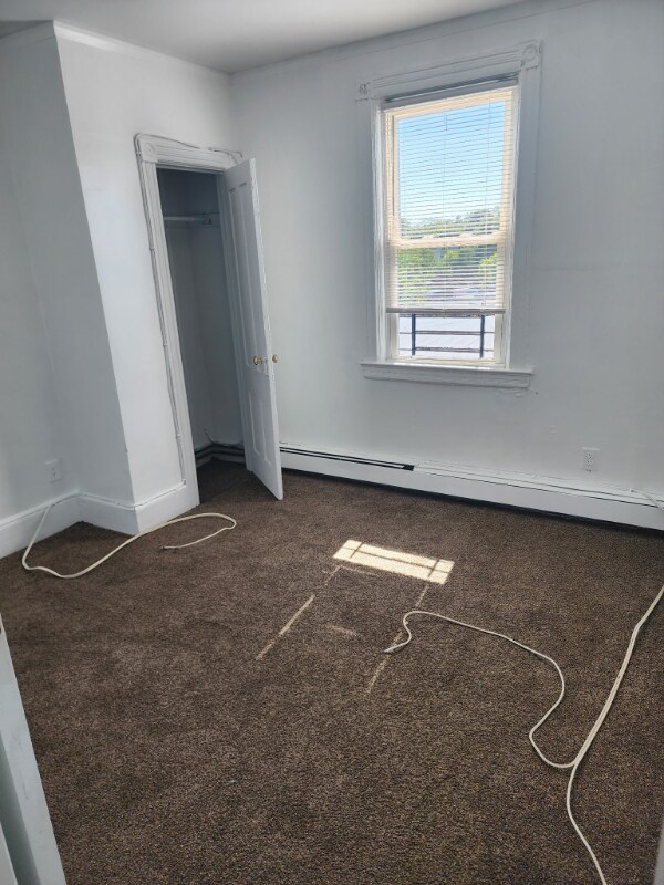 Building Photo - 48 Purdy Ave