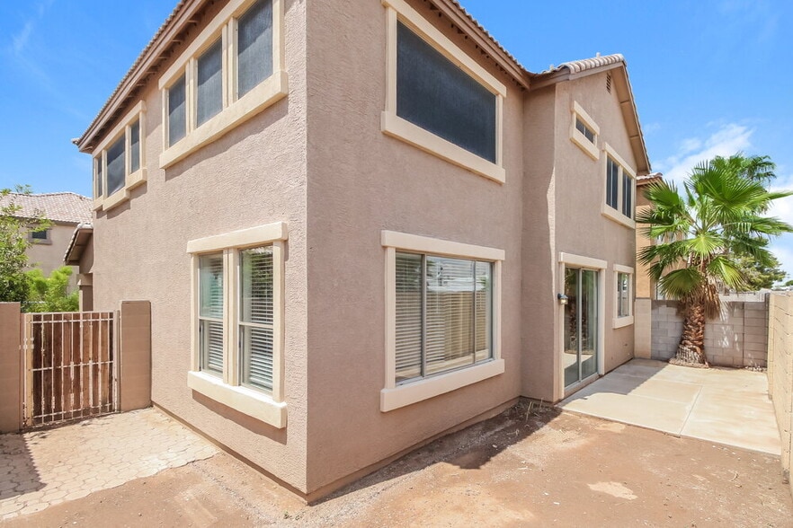 Building Photo - 125 N 22nd Pl