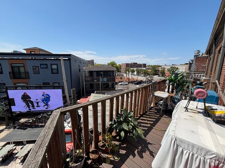 Building Photo - 276 Morris Ave