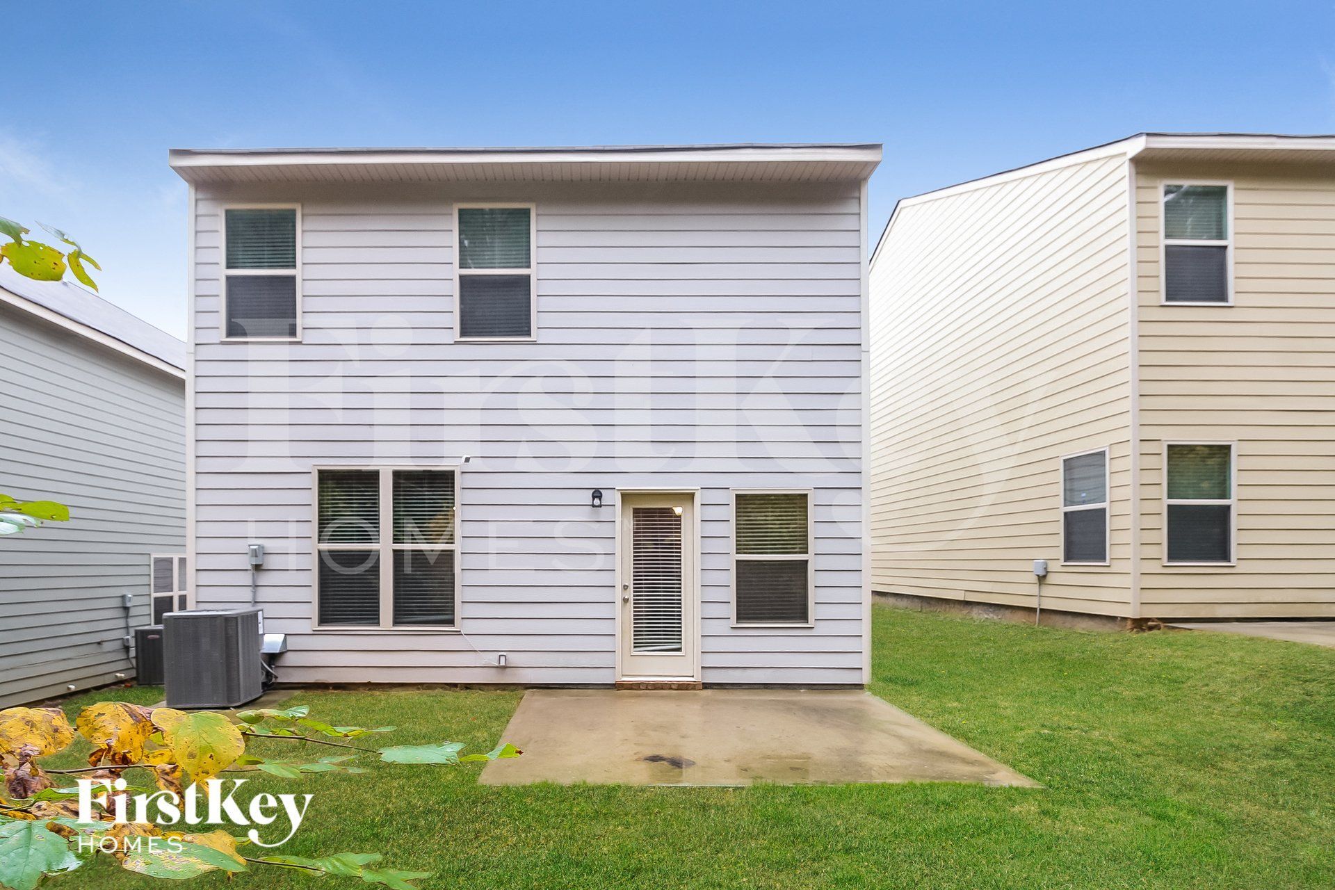 Building Photo - 5565 Union Pointe Pl