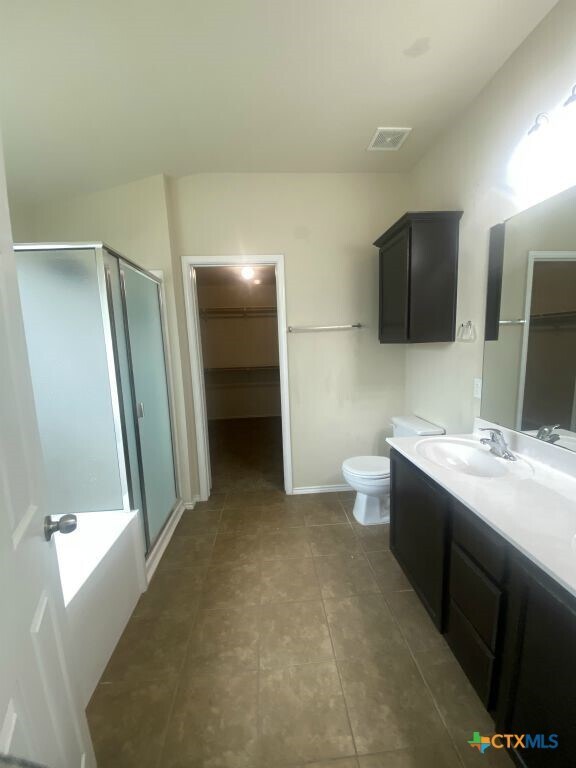 Building Photo - 4808 Green Meadow St