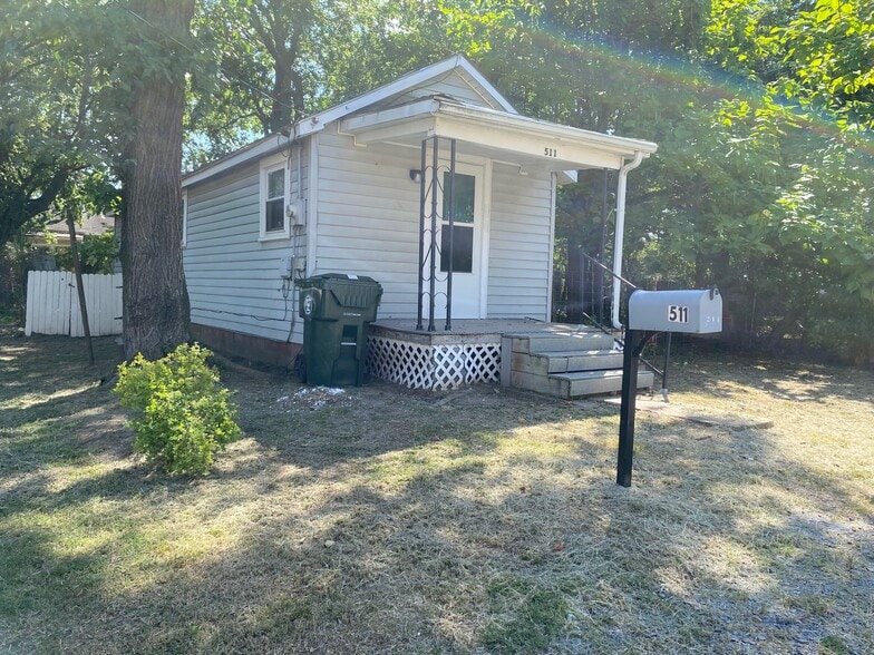 Primary Photo - 511 Galveston St