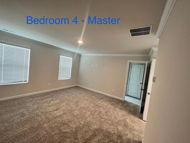 Building Photo - Room in House on Laughing Gull Dr