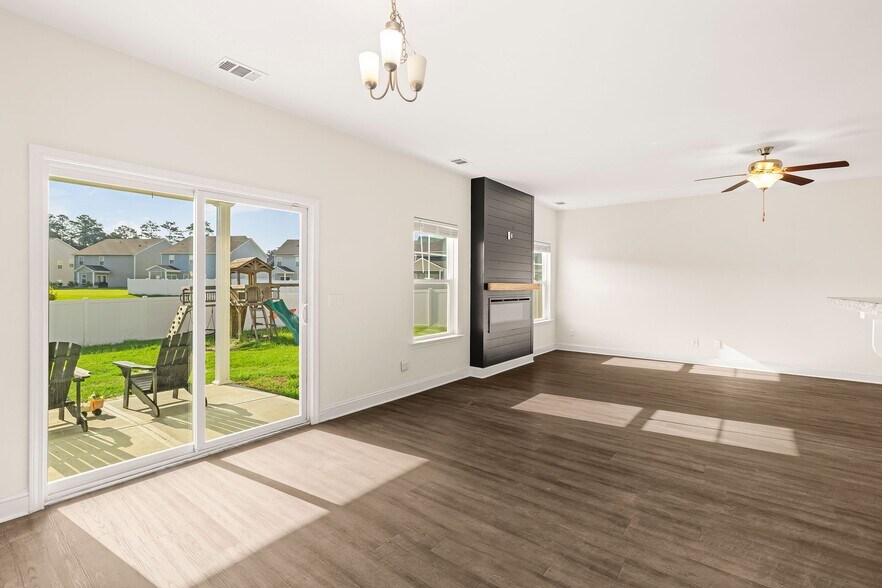 Building Photo - 108 Franklins Walk