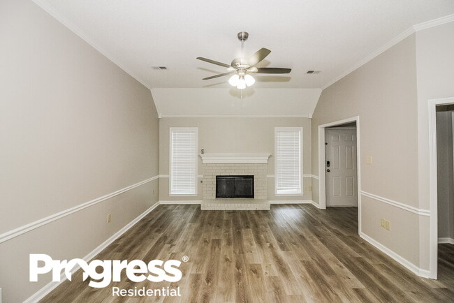 Building Photo - 4141 Meadow Field Ln