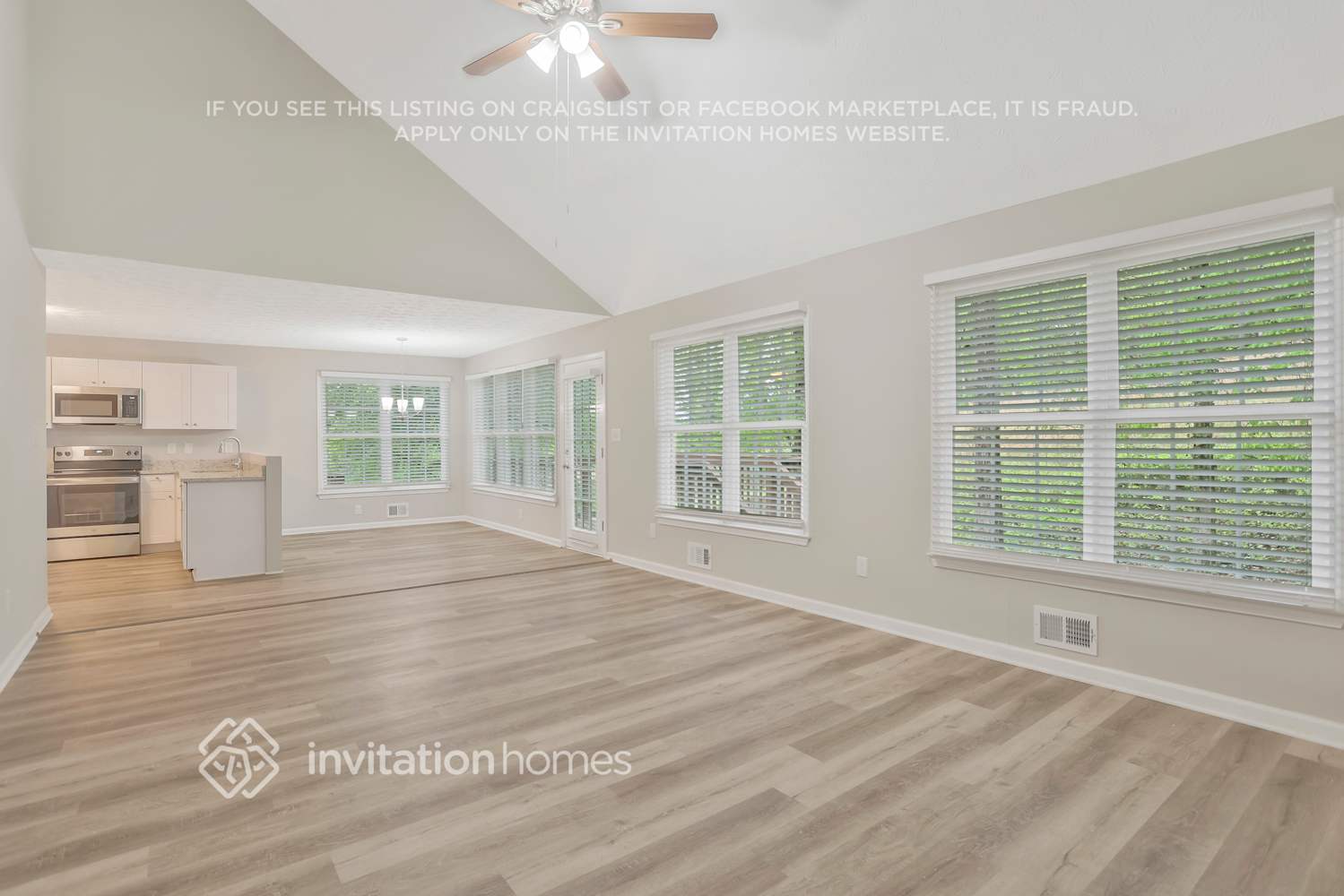 Building Photo - 3386 Woodlaurel Dr