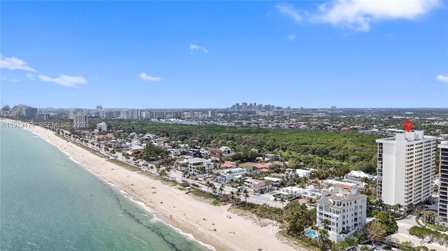 Building Photo - 1901 N Ocean Blvd