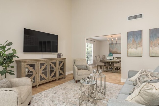 Building Photo - 4509 Old Orchard Dr
