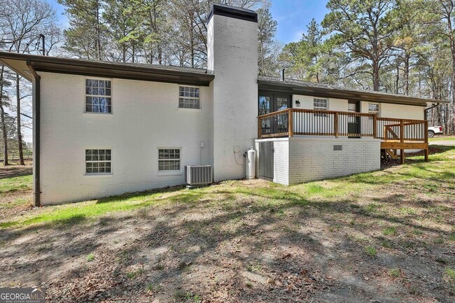 Building Photo - 2366 GA-92