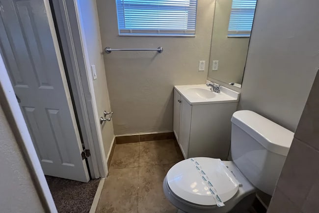 Building Photo - 1533 NW 41st Ct