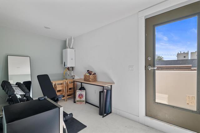 Building Photo - 2222 Moser Ave