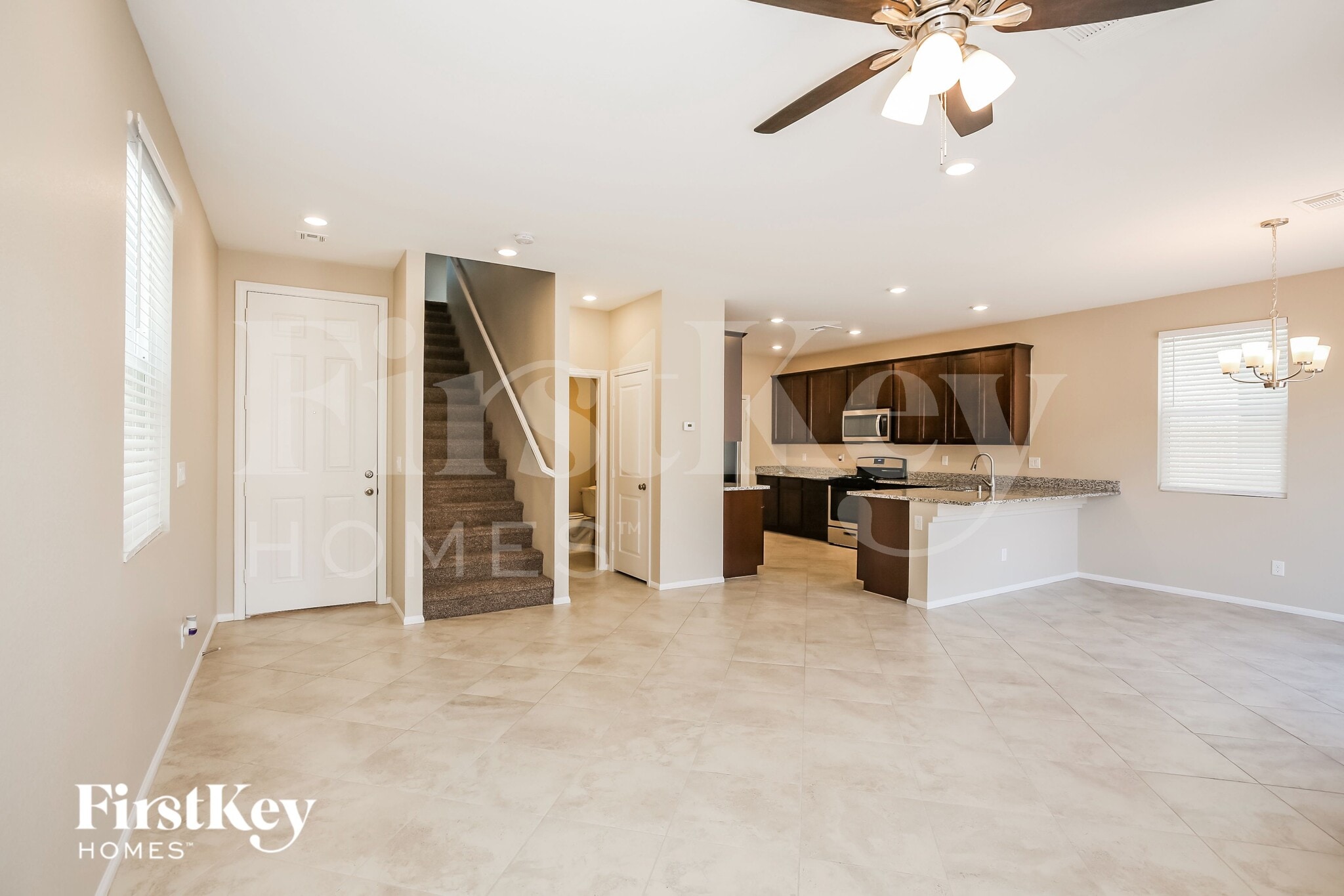 Building Photo - 1232 Carved Terrace Ave