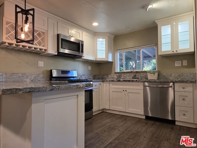 Building Photo - 375 N Avenue 52